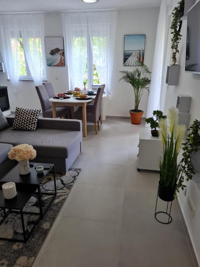 Apartment Alea Senj  Exteriör bild